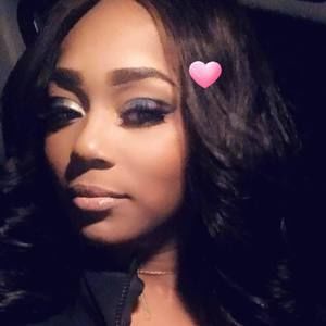 Meet your Posher, Nadia